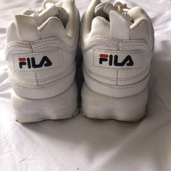 Fila White Women’s Size 7 - Picture 3 of 6